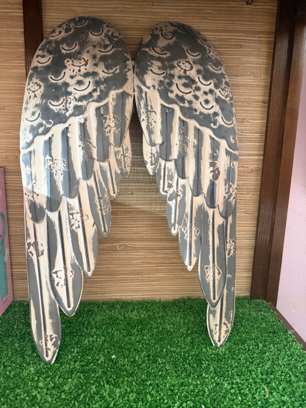 Distressed Gray & Cream Angel Wings Wall Accent